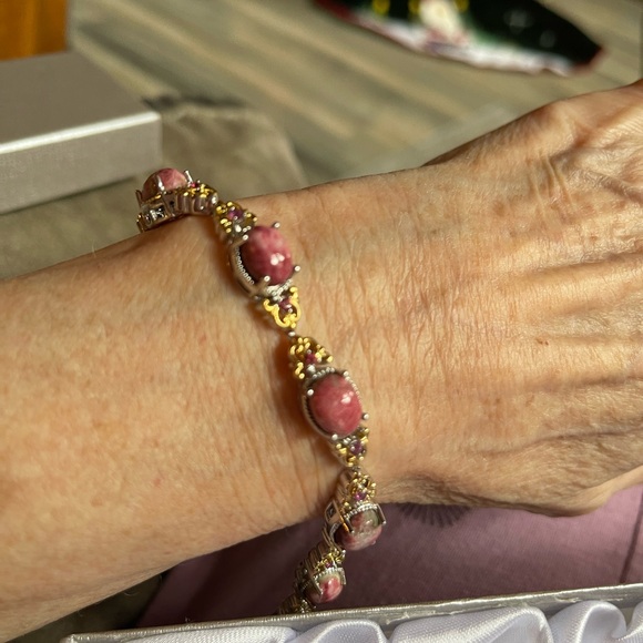 Norwegian Thulite Garnet Bracelet - Picture 7 of 12